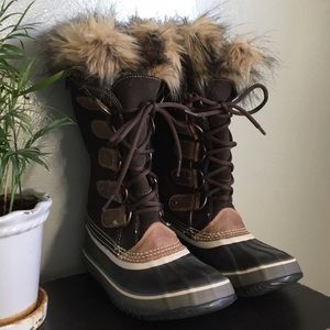 Sorel Women’s Joan of Artic Boot